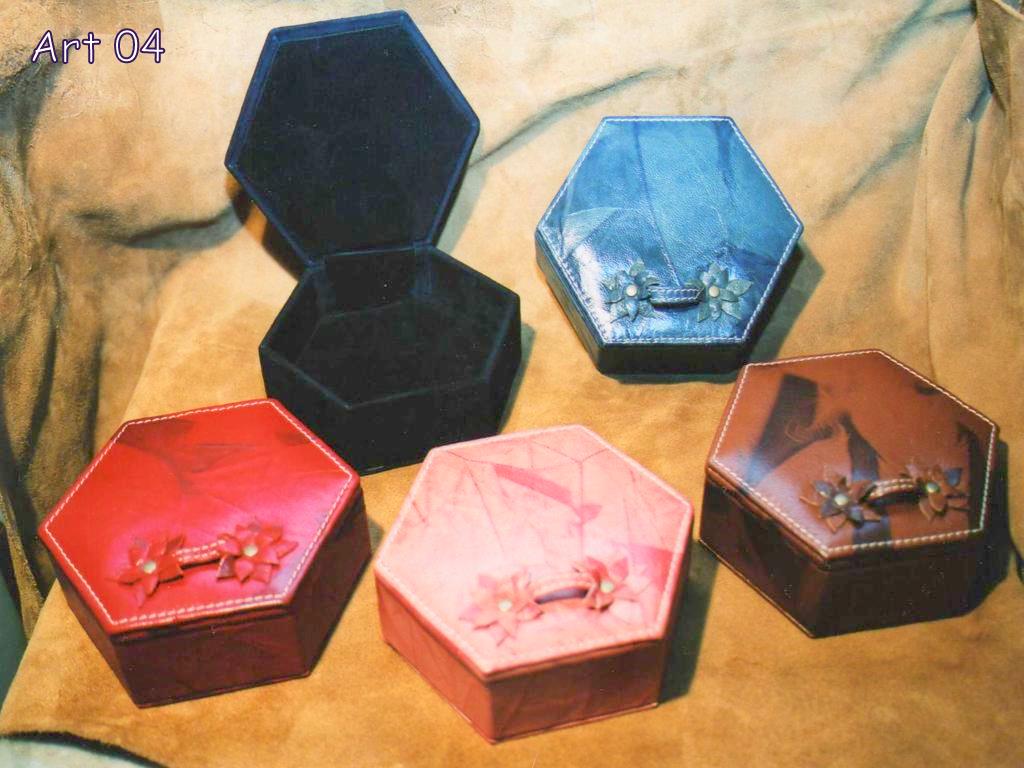 GOAT LEATHER JEWELRY BOX