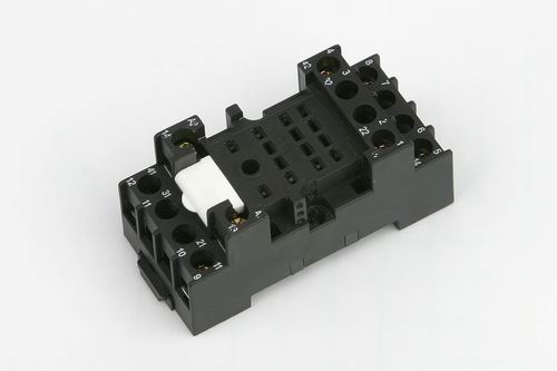 Relay Socket