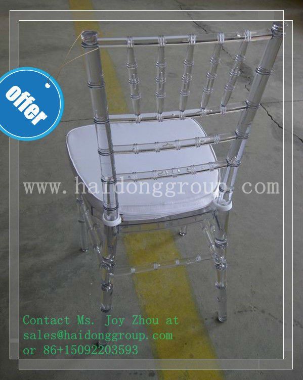 Resin Chivari Chair in Marble-Silver Colour