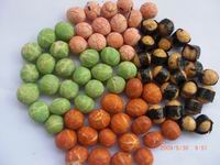 Mixed coated peanuts