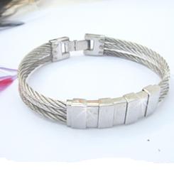 STAINLESS STEEL BRACELET