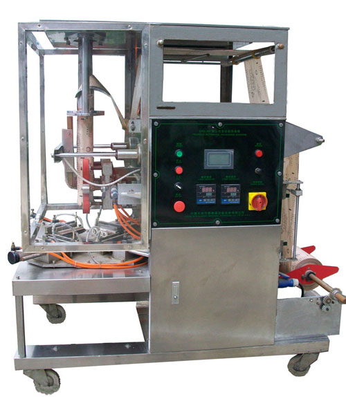 Triangle bag packaging machine