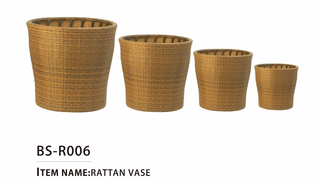 Rattan vase