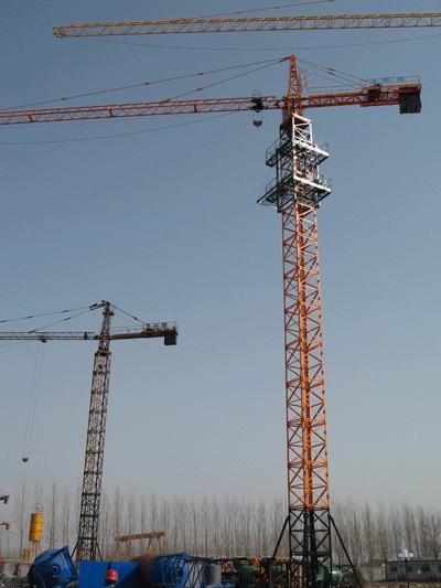 toping tower crane