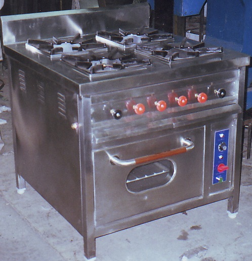 four burner gas range with oven