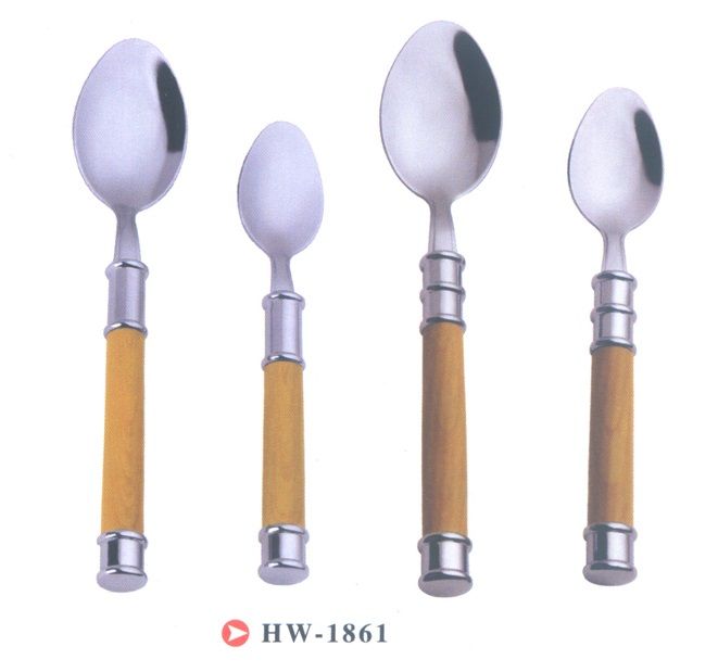 Cutlery Set Wooden Texture Handle