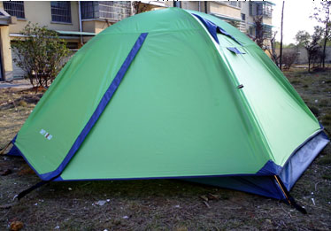 Camping tent