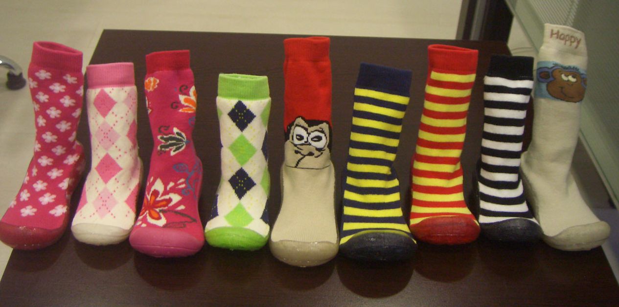 UNIQUE BABY SHOE-SOCKS--------CHECK OUT!!!