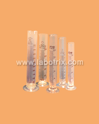 Glass measuring cylinder