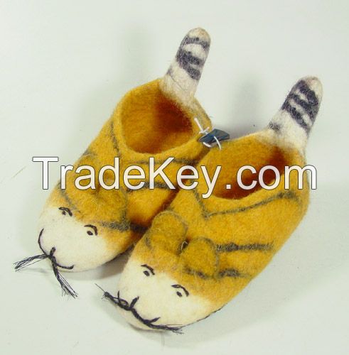 Handmade Felt Indoor Slippers