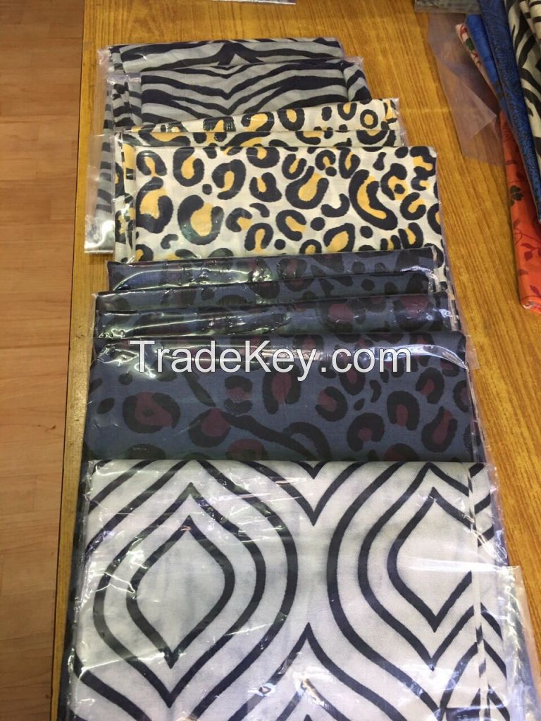 Printed woolen Scarves