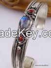 Single Stone Fashion Bangle