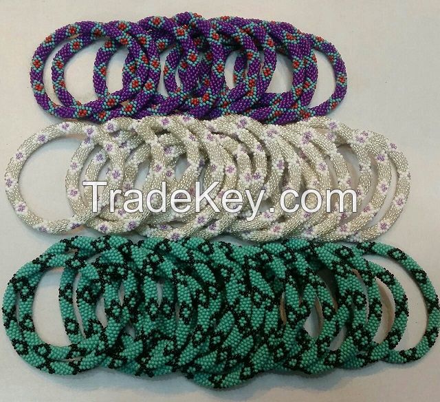 Flower Pattern Roll Bracelets