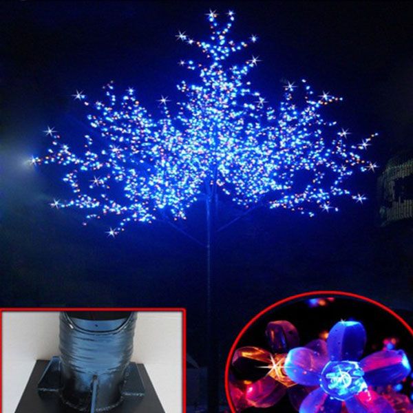 led outdoor christmas tree light