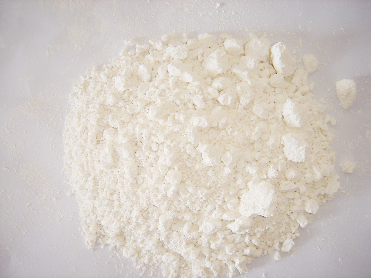 Pearl powder