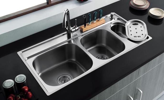Double stainless steel kitchen sink