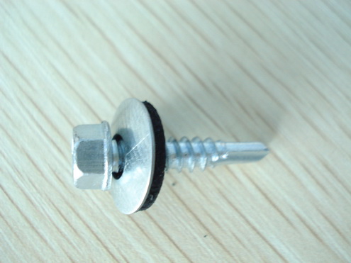 Drilling screws with self-tapping