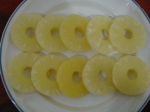 canned pineapple