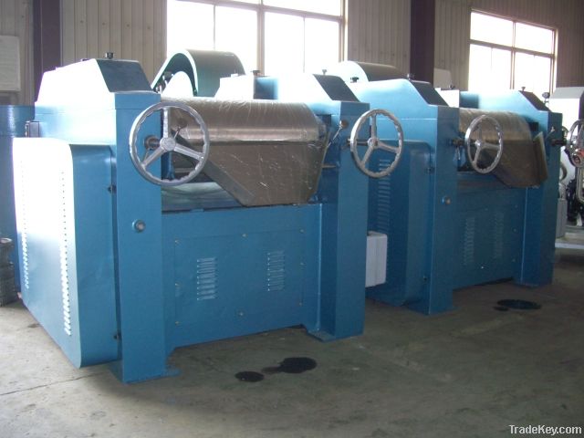 three roll mill