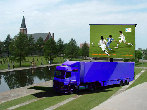 Outdoor Movable 3 side truck led displayã