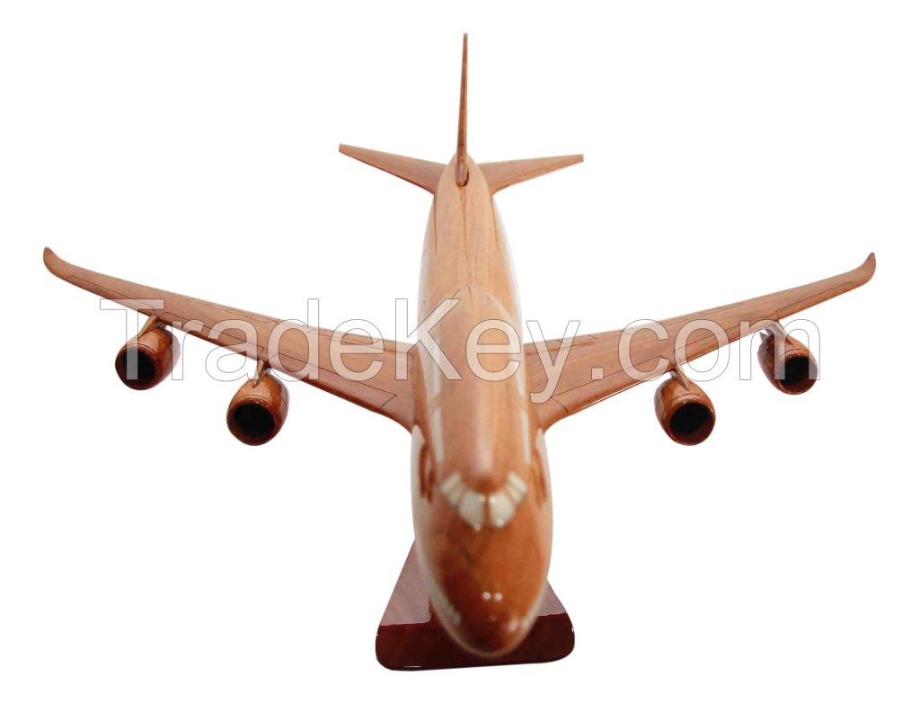 Wooden airplane - Boing 747-8, C130, F15, A310