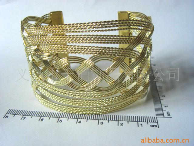 metal bracelet