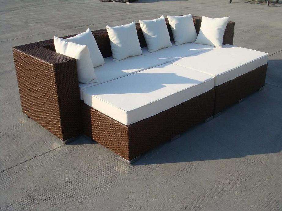 pe rattan furniture