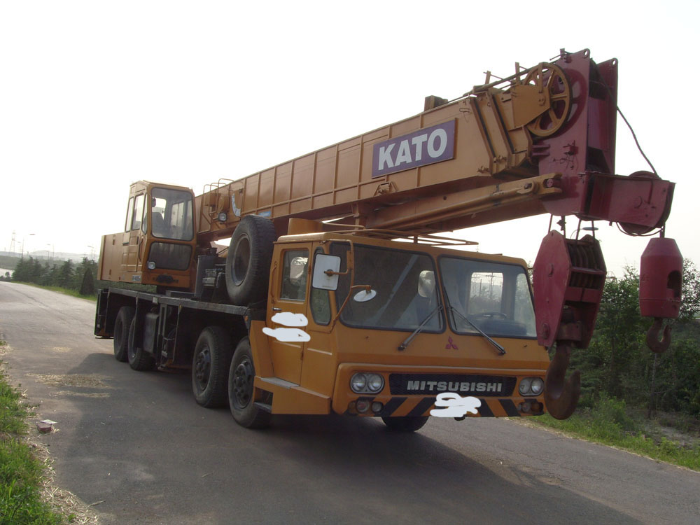 KATO NK400E 40T Truck  Crane