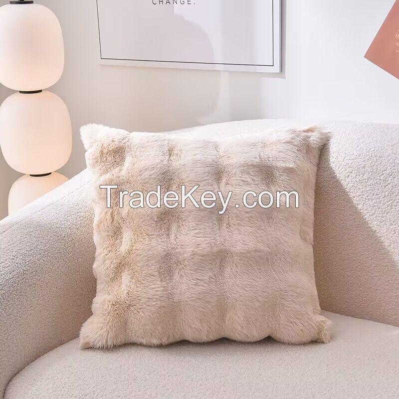 Faux Fur Fluffy Throw Pillow Covers Fashion Modern Decorative Square Throw Pillow Covers Set Cushion Case for Sofa Bedroom 45x45cm