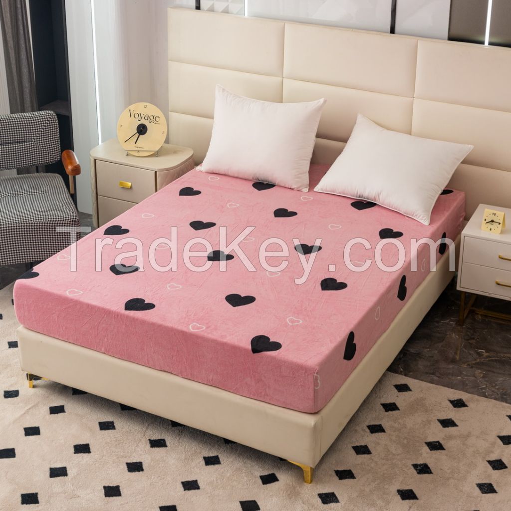 Wholesale Super Soft and Warm Printed Cute Hearts Coral Fleece Fitted Sheet Bedding Set, Great Gifts