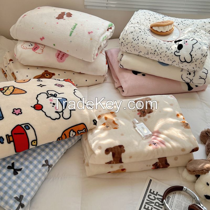 Milk coral velvet blanket office nap small Towel Blankets  Super Soft and Warm cartoon Blankets Cozy Fuzzy and Lightweight Flannel Blanket