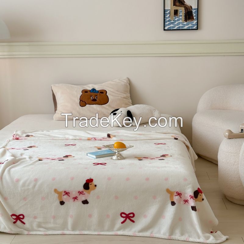 Milk coral velvet blanket office nap small Towel Blankets  Super Soft and Warm cartoon Blankets Cozy Fuzzy and Lightweight Flannel Blanket