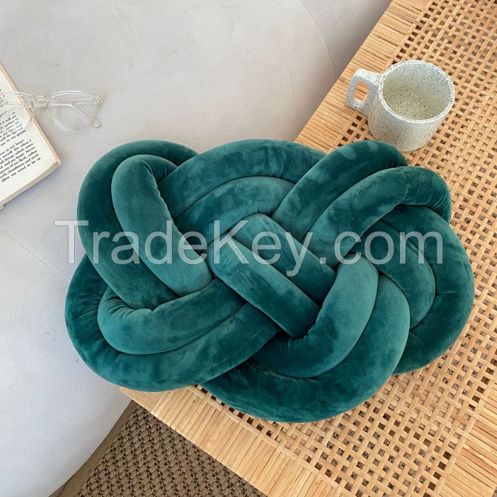 Knot Pillow Ball Xmas Soft Plush Decorative Throw Pillow Floor Cushion Hand-woven Throw Pillow