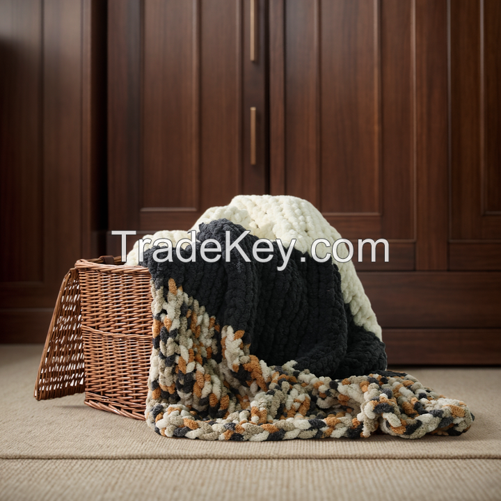 Chenille Chunky Knit Blanket Throw Soft Chunky Throw Blanket 100% Handmade Chenile Crochet Throw Blanket for Couch
