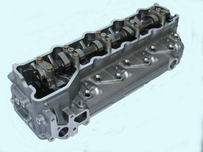 cylinder head and complete head for MITSUBISHI