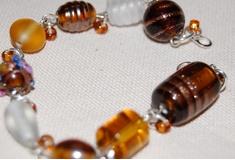 Earth toned glass beads bracelet