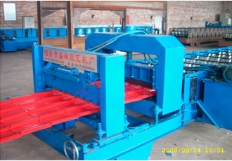 828 glazed roll forming machine