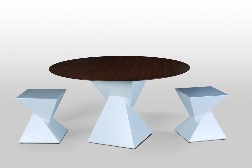 Tripod Round Dining Table