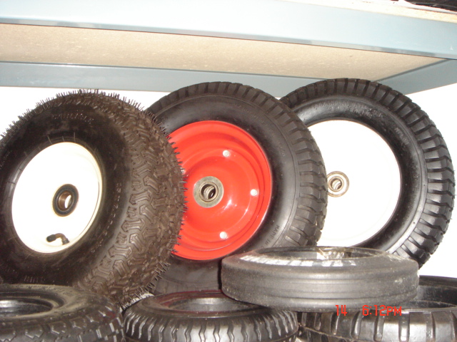 Rubber wheel, Pneumatic rubber wheel