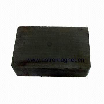 Permanent   ceramic  magnets  used  for auto  part
