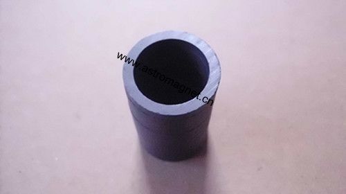 Permanent   ceramic  magnets  used  for auto  part