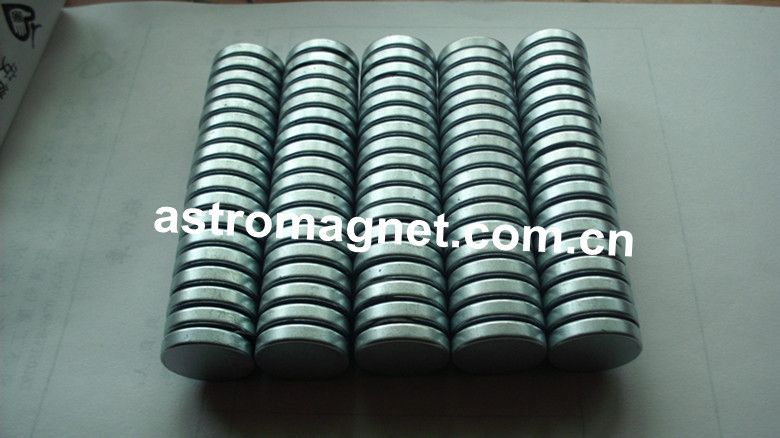 Disc   Neodymium   magnet  with  Zn  Coated