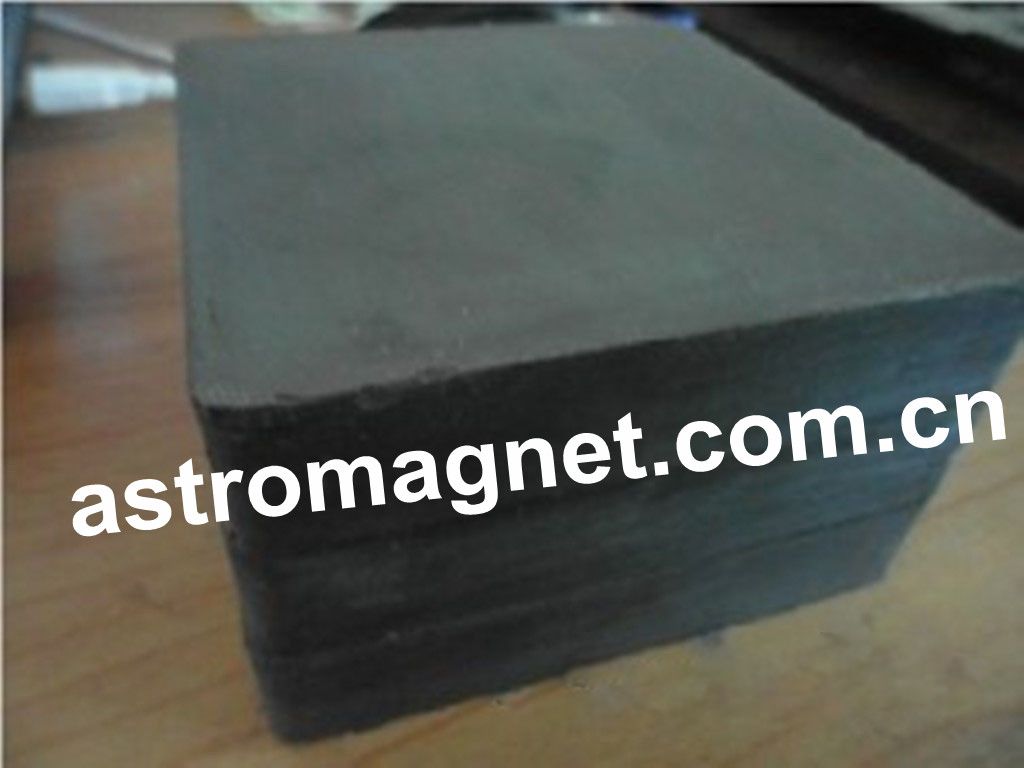 Ceramic   Square  Permanent  Magnet