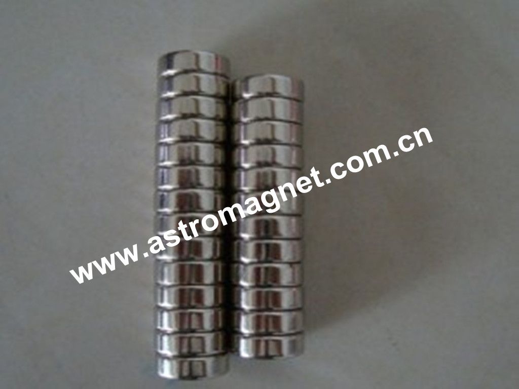 Permanent   Ndfeb    Magnet   Discs   with   Zinc  or  Nickel   Coating  