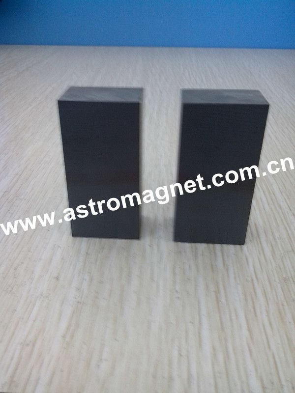 Hard  Ceramic   Magnet  ,  Made  of  Fe203, BaO and  SrO,Suitable   for  Various  Motors