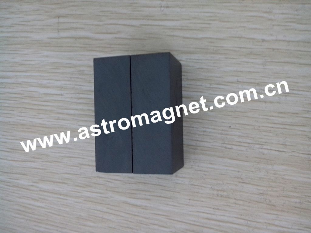 Hard  Ceramic   Magnet  ,  Made  of  Fe203, BaO and  SrO,Suitable   for  Various  Motors