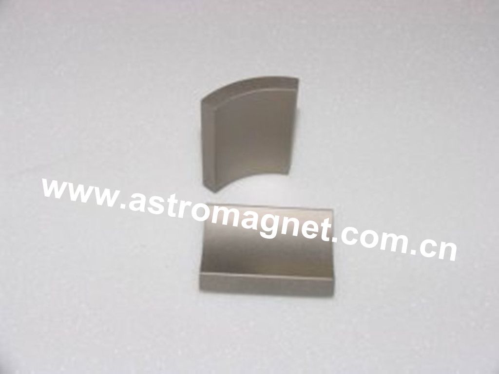 Custom   Sintered   Smco  block  Magnets  for  mirror  like  tinplate  badges   