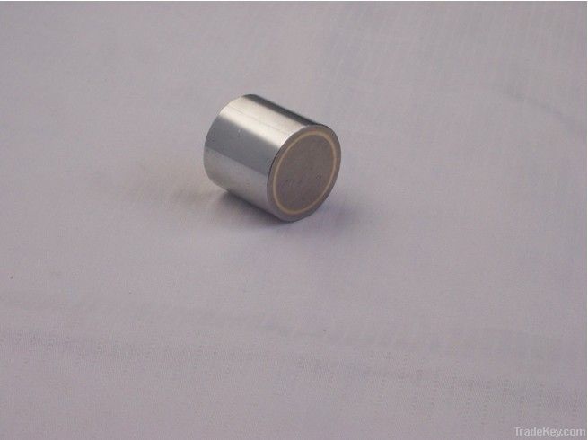 Alnico magnetic material