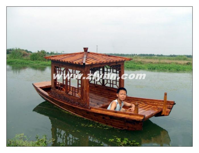Китайская лодка 6 букв. Китайская Пристань. Модель рыбацкой лодки. Лодка маленькая решетка для воды. Лодка глина.