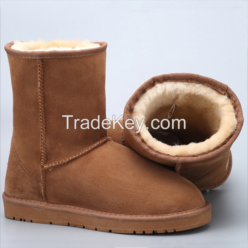 Women's Classic Short Sheepskin Boots